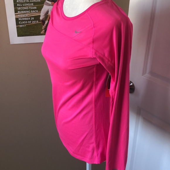 Nike Long Sleeve - Picture 2 of 6